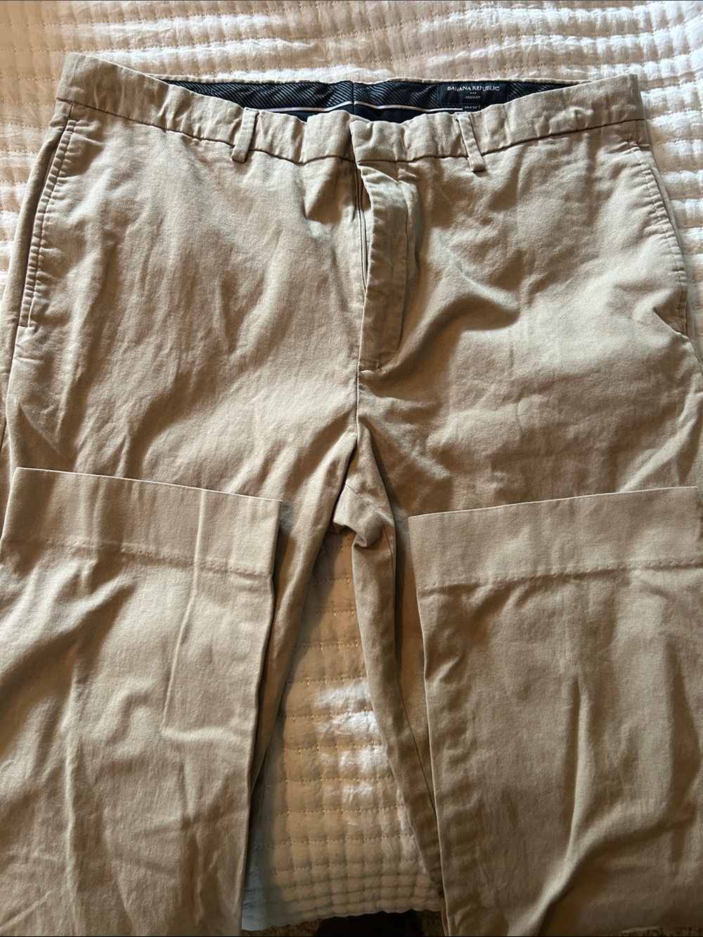Banana Republic Men's Khaki Chino Pants - Light Tan
